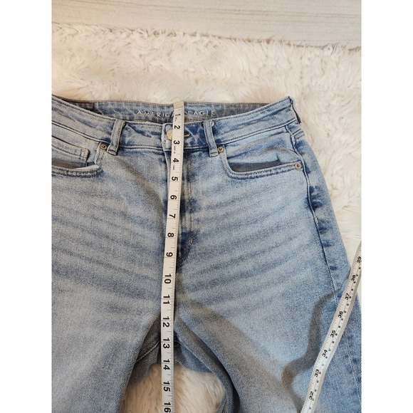 American Eagle Womens Light Blue  Stretch High Rise Mom‎ Straight Jeans Size 8 - Picture 7 of 8